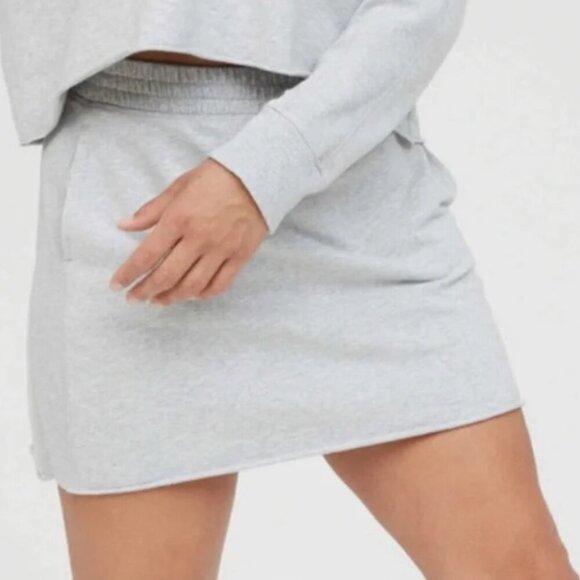 Aerie Offline Gray Cotton Mini Skirt Elastic Waist Pockets EUC Women's Small S - Picture 1 of 14
